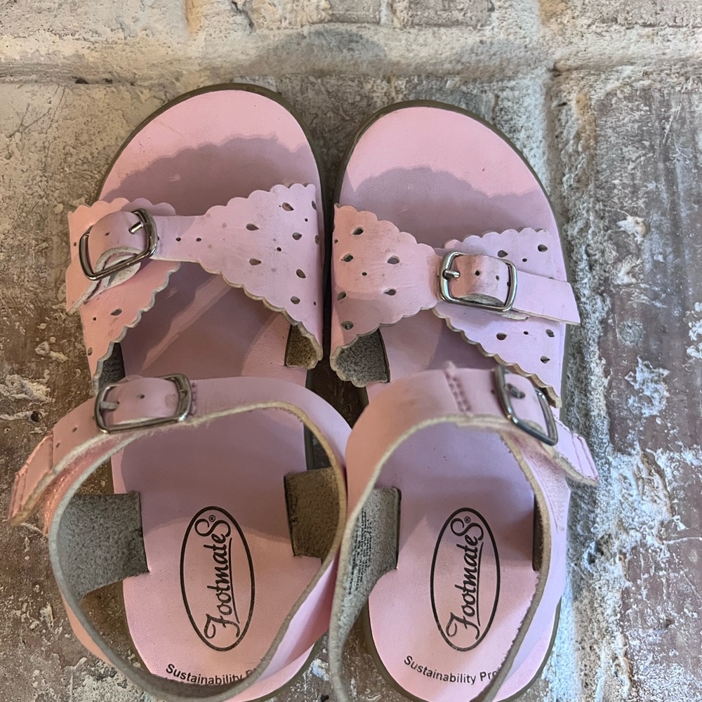 FootMates Light Pink Kids Sandals with Buckle